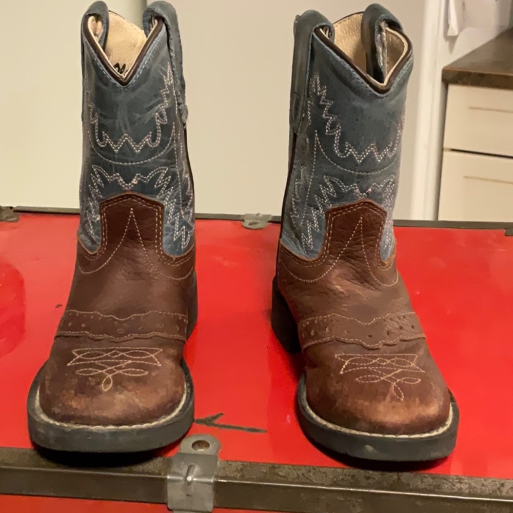 Old west cowboy boots